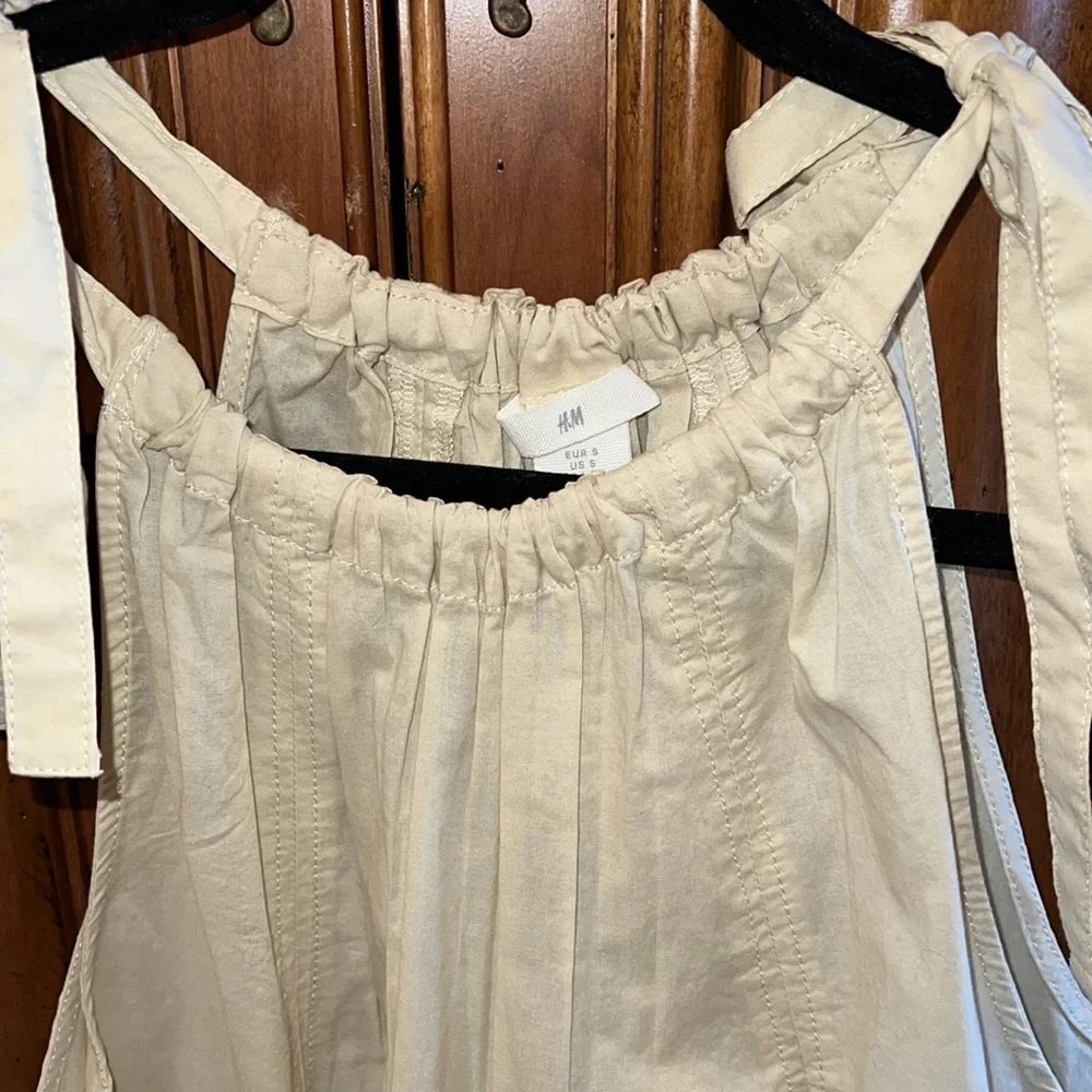 H&M Flared Ruched Tie Top Cami - Picture 4 of 9